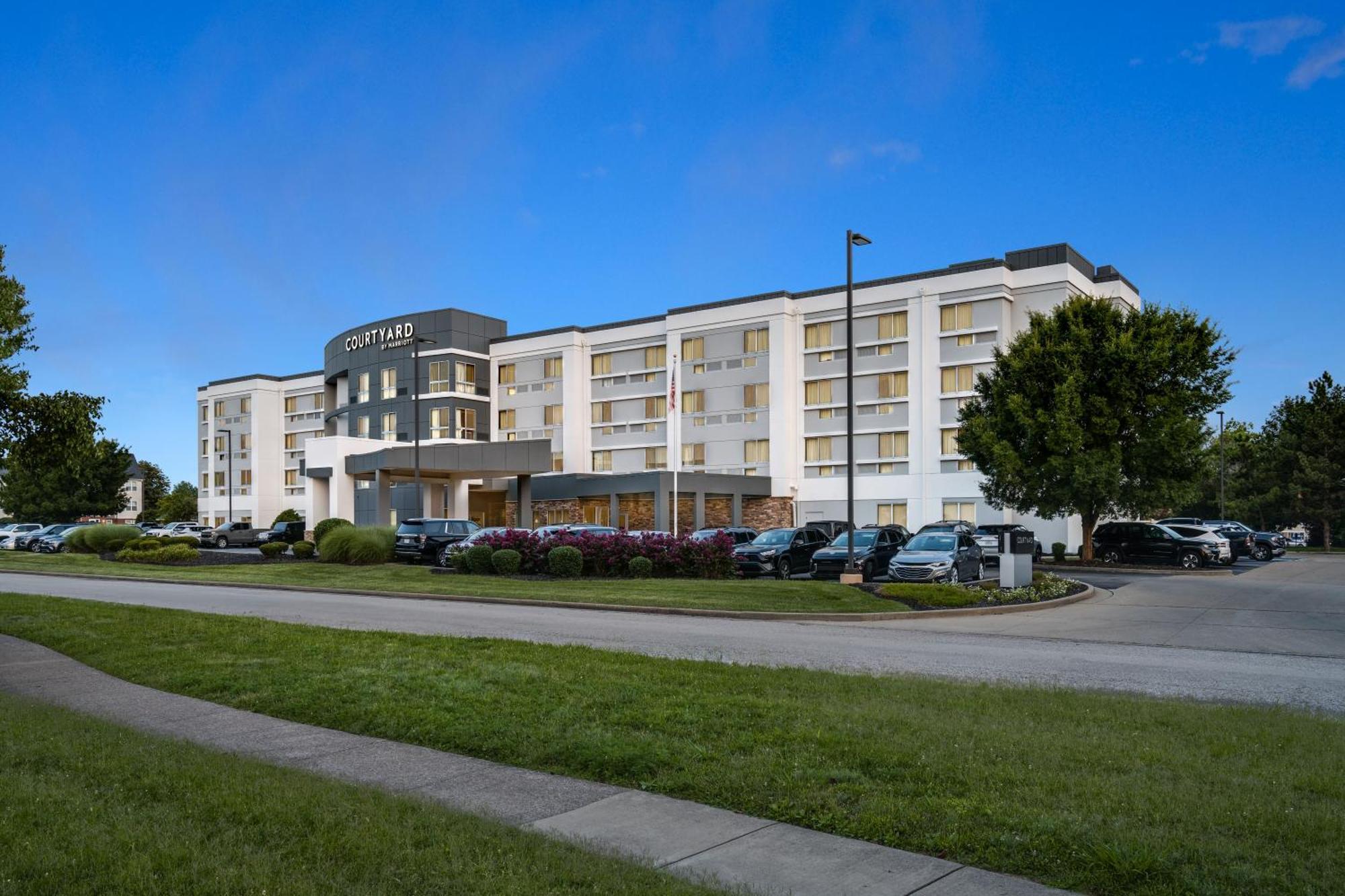 Courtyard By Marriott Evansville East Exterior foto